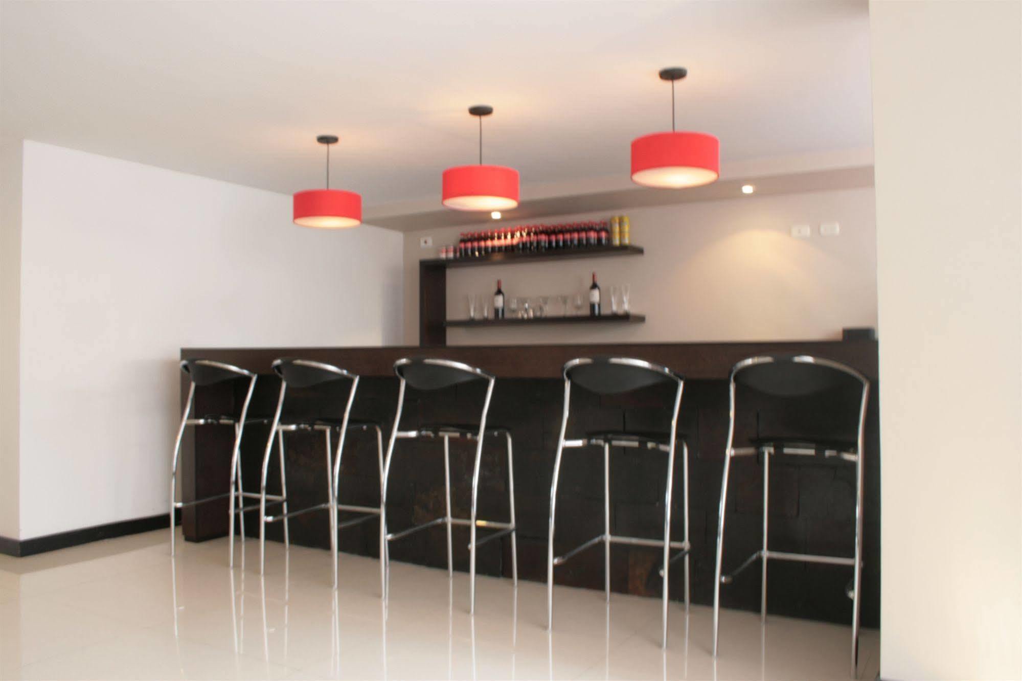Hotel Confort 80 Zona Rosa Bogota Ngoại thất bức ảnh